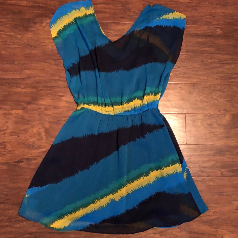 Express Dress, M